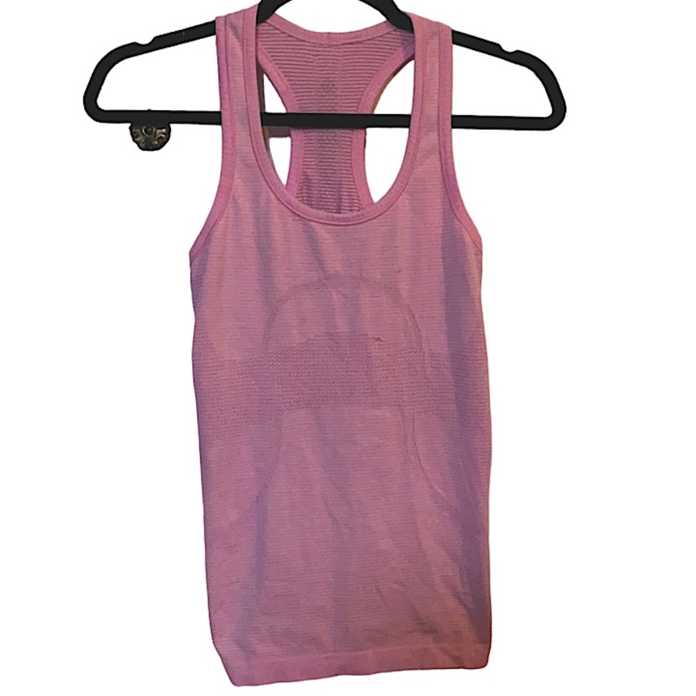 Lululemon swiftly tech racerback tank top 2.0 Size4 pink